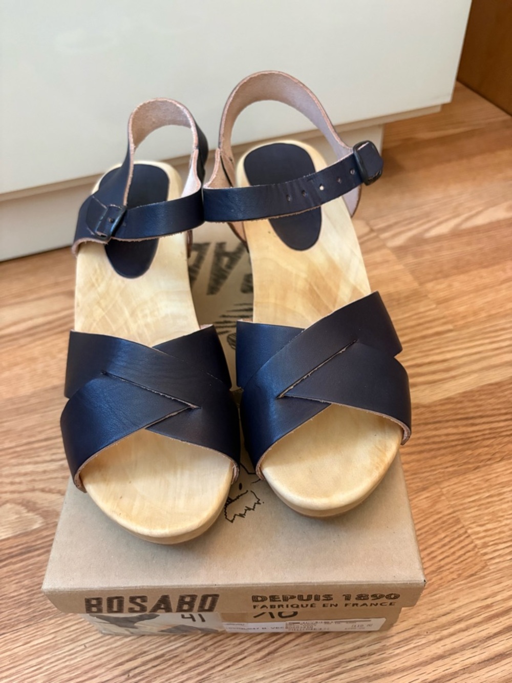Bosabo Wedge Sandals & Original Box
